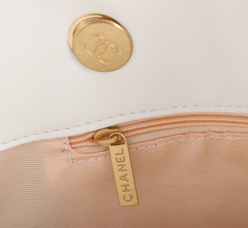 Ch**el shopping bags